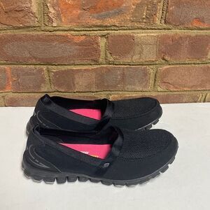 Skechers Black EZ Flex Take It Easy Womens Slip On Sneakers Size 6.5 NEW